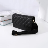 Ximi Vogue Rhombus Stitching Gradient Color Shoulder Bag for Women (Black)