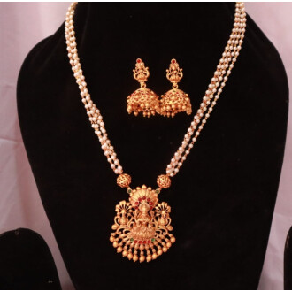 Gold Polish God Laxmi Desing Pendant Set