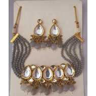 Kundan choker set